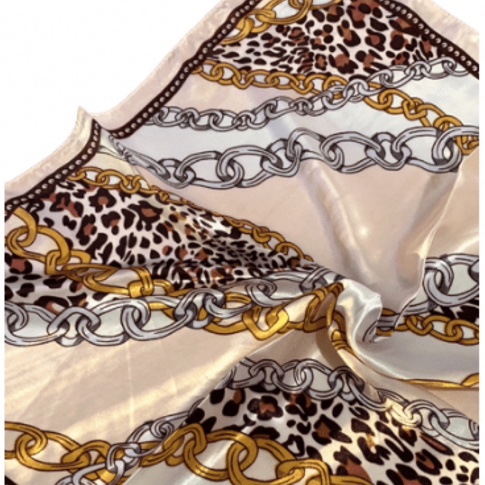 Cheetah & Chain Print Square Neckerchief Bag Scarf - Picture 3 of 6